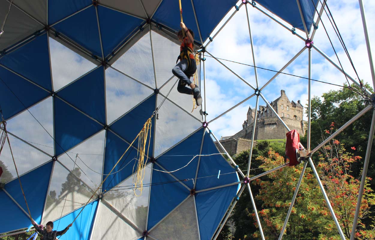 domo geodésico para atracciones 2