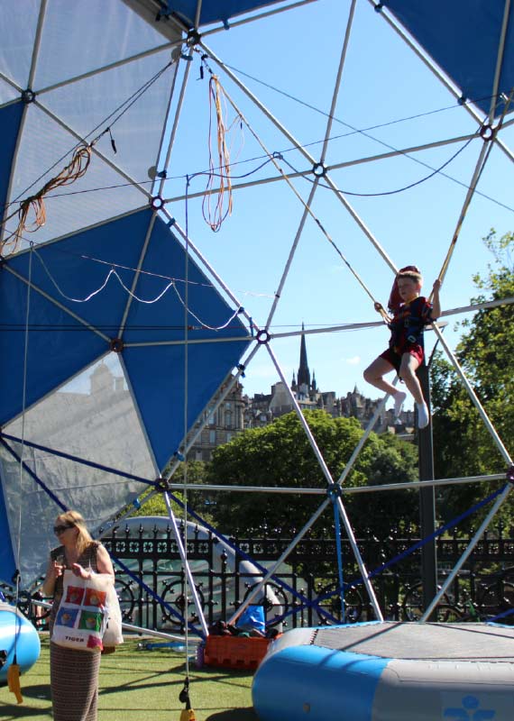 cupula entretenimiento geodesica 3