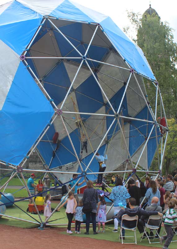 cupula entretenimiento geodesica 2