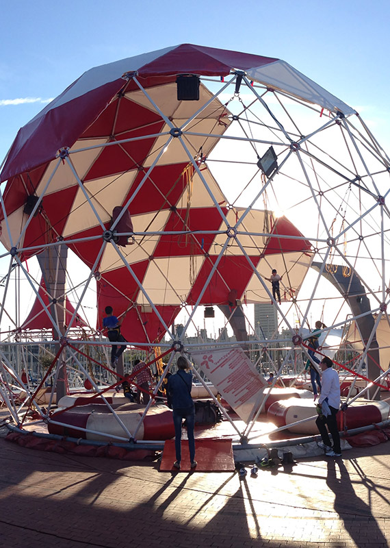 geodesic children attraction instalation